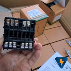 Điều khiển nhiệt độ quạt REX-C700 [HÀNG TỐT]