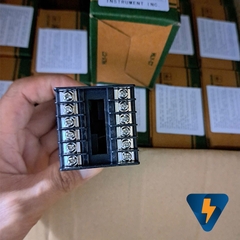 Đồng hồ nhiệt độ REX-C100 chất lượng cao, hàng nhập khẩu
