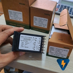 RKC CH102FK02-MV*AN Đồng hồ đo nhiệt độ CH102