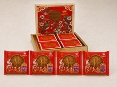 HỘP 4 BÁNH TRUNG THU (2 GÀ, 2 THẬP CẨM)