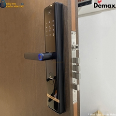 Demax EL-C619 BN hỗ trợ nhiều phương thức mở khóa như vân tay, mã số, thẻ từ và chìa cơ