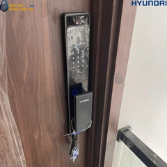 Khóa cửa Hyundai HY-SLA909F Black cho nhà ở và căn hộ