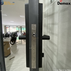 Tích hợp công nghệ mở khóa bằng vân tay, mật khẩu, thẻ từ và chìa cơ tiện lợi