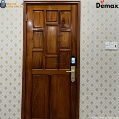 Thiết kế sang trọng với chất liệu hợp kim nguyên khối phủ PVD cao cấp, chống gỉ sét và chịu lực tốt