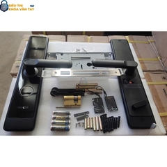 Chất liệu hợp kim cao cấp, chống gỉ sét, chịu lực tốt, bền bỉ theo thời gian