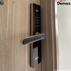 Demax EL-C622 tích hợp các phương thức mở khóa hiện đại: vân tay, mã số, thẻ từ và chìa cơ
