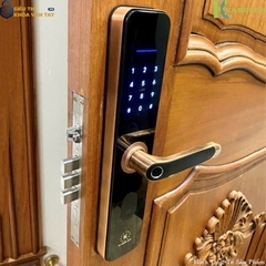 Khóa Kassler KL-696 có thiết kế sang trọng, phù hợp với nhiều loại cửa gỗ cao cấp