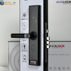Avolock AV 67 tích hợp nhiều phương thức mở khóa như vân tay, mã số, thẻ từ và chìa cơ