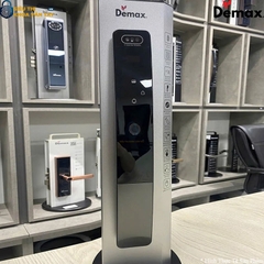 Khoá vân tay cửa gỗ Demax EL910 là mẫu khoá thông minh cao cấp, thiết kế sang trọng và hiện đại