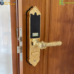 Khóa sử dụng cảm biến vân tay FPC cao cấp, nhận diện cực nhanh và chính xác