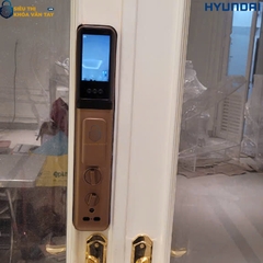 Khóa cửa gỗ thông minh Hyundai HY-SLA808F thiết kế hiện đại