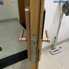 Hyundai HY-SL007 Rose Gold – khóa vân tay chống trộm cho cửa gỗ