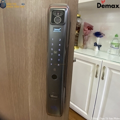 Demax SL918 có thiết kế sang trọng, phù hợp với cửa gỗ căn hộ, biệt thự và văn phòng