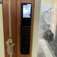 Khóa vân tay cửa gỗ Hubert CG15 TITAN EU an toàn chống trộm