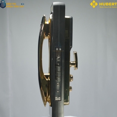 Khóa vân tay cửa gỗ Hubert CG27 thiết kế hiện đại, dễ sử dụng và bền bỉ