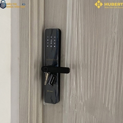 Khóa vân tay cửa gỗ Hubert CG59 ROUGH BLACK giải pháp an toàn cho cửa gỗ