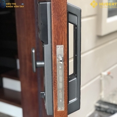 Khóa vân tay cửa gỗ Hubert CG69VF Black an toàn chống trộm