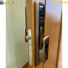 Khóa vân tay cửa gỗ Hubert CG77 an toàn chống trộm