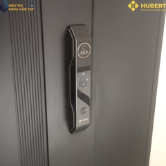 Khóa vân tay cửa gỗ Hubert CGI7 TITAN EU an toàn chống trộm