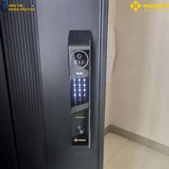 Khóa vân tay cửa gỗ Hubert CGI7 TITAN EU giá rẻ chất lượng