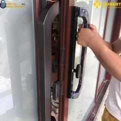Khóa vân tay cửa nhôm Hubert CNI8 EU BLACK thông minh bảo mật