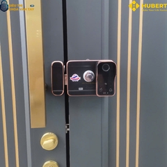 Khóa vân tay Hubert cửa cổng CC15 TITAN EU an toàn chống trộm
