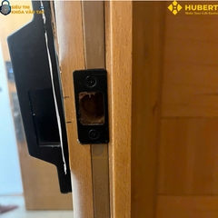 CG23 hỗ trợ mở khóa bằng vân tay, mã số, thẻ từ và chìa cơ