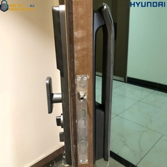 Hyundai HY-SLA808F – khóa vân tay thông minh sang trọng