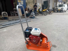 Máy Đầm Bàn 60KG Động Cơ Xăng 5.5HP