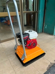 Máy Đầm Bàn 80kg Động Cơ Xăng 6.5HP