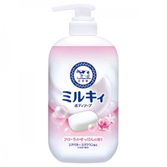 Sữa tắm bọt mịn dịu nhẹ hương hoa COW Milky Body Soap 500ml - 4901525011662