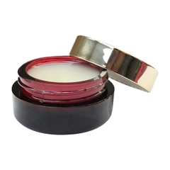 Sản phẩm cung cấp độ ẩm và dưỡng chất cho môi, giúp môi mềm mịn (EDALLY EX MOISTURE LIP BALM),Trọng lượng 5g