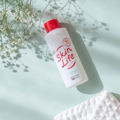 Nước hoa hồng dưỡng da dành cho da dầu mụn COW Skinlife 150ml - 4901525010276