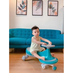 Xe lắc chòi chân Holla có đèn có nhạc HL-0250