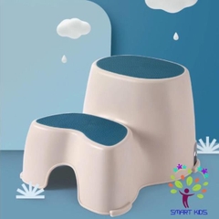 Ghế bậc kê chân ngồi toilet cho bé HOLLA