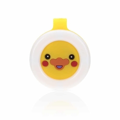 Huy Hiệu Chống Muỗi NUBY (100% Tinh Dầu Xả)