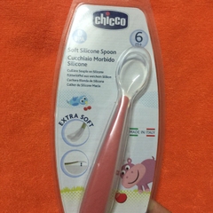 Thìa ăn silicone 6M+ Chicco