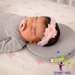 Gối chống bẹt đầu cho bé bbluv Pilo Grey/Ivory