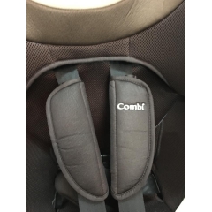 Ghế ô tô Neroom xoay 360̊ Eggshock NC-470 Combi Nhật Bản