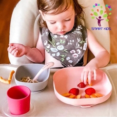 Bộ ăn dặm Silicone đế hít không đổ Beaba