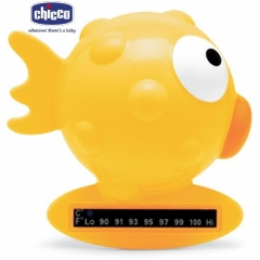 Đo nhiệt độ nước tắm hình chú cá Chicco