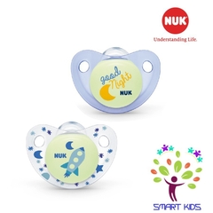 BỘ 2 TI GIẢ NUK NIGHT / DAY SILICONE PHÁT SÁNG