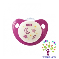 BỘ 2 TI GIẢ NUK NIGHT / DAY SILICONE PHÁT SÁNG