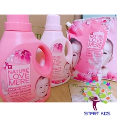 Nước giặt Nature Love Mere hương hoa anh đào Cherry Blossom chai 1.8L/ túi 1.3L