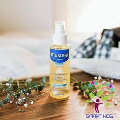 Dầu Massage Cho Trẻ Sơ Sinh & Em Bé MUSTELA Baby Oil MUSTELA 100ml