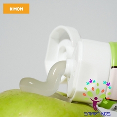 Kem đánh Răng Keo Ong K-Mom Vị Táo (5-9 Tuổi) (60g)