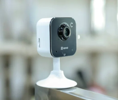 Camera IP Wifi 2MP EZVIZ H1C (Chuẩn Type-C)