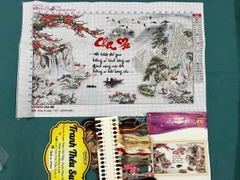 Tranh thêu chữ thập Cha mẹ LV3532, kích thước 67 x 43 cm