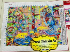 Tranh thêu kín bé gái và mèo con VS9109, Kích thước 50 x 65 cm