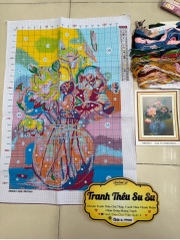 Tranh thêu kín Bình hoa sen MN0321, kích thước 50 x 70 cm